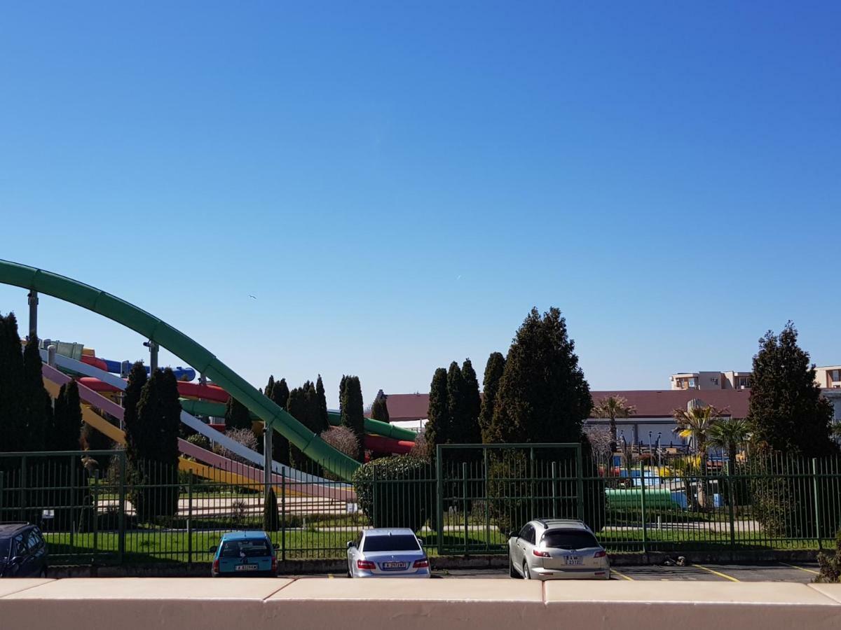 Aquapark Apartment Sluneční pobřeží Exteriér fotografie